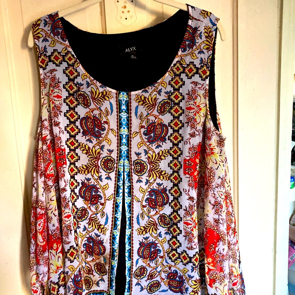 Fun blouse